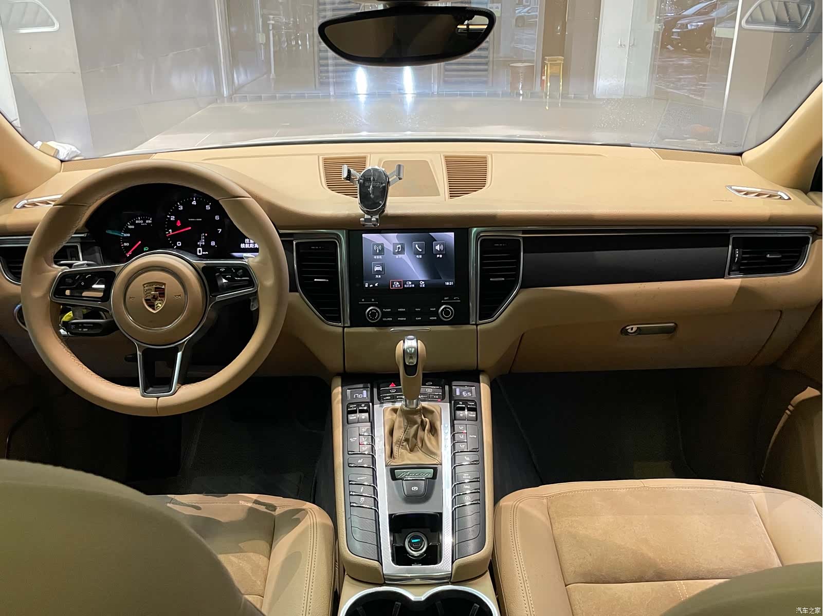 Porsche Macan, 2016 8