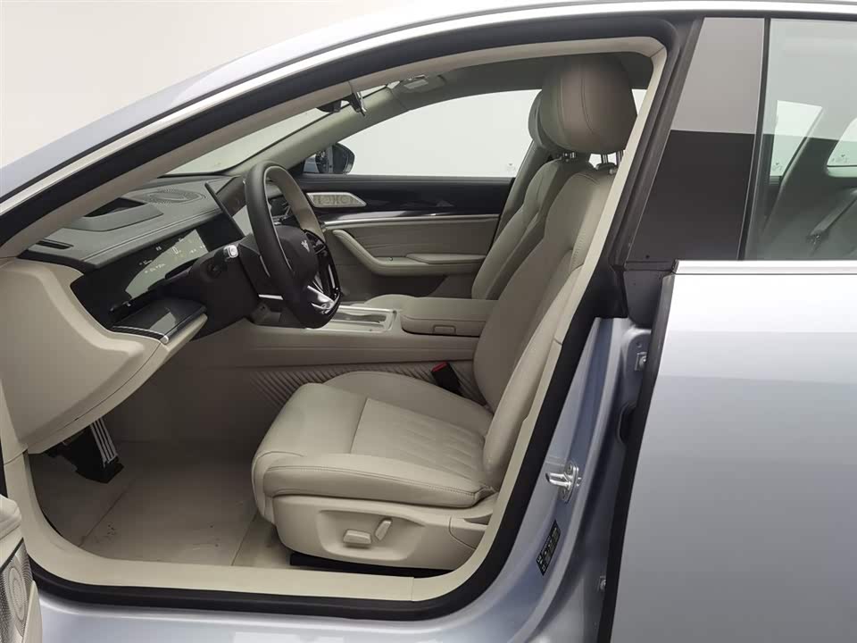 Neta Nezha S hunting Outfit