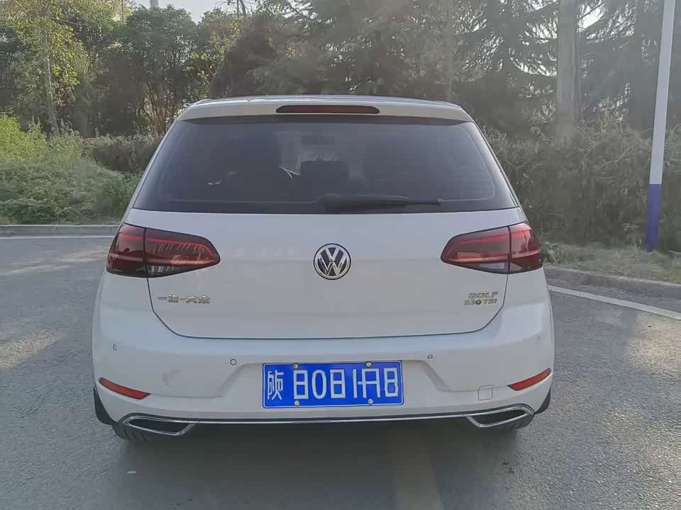 Volkswagen golf