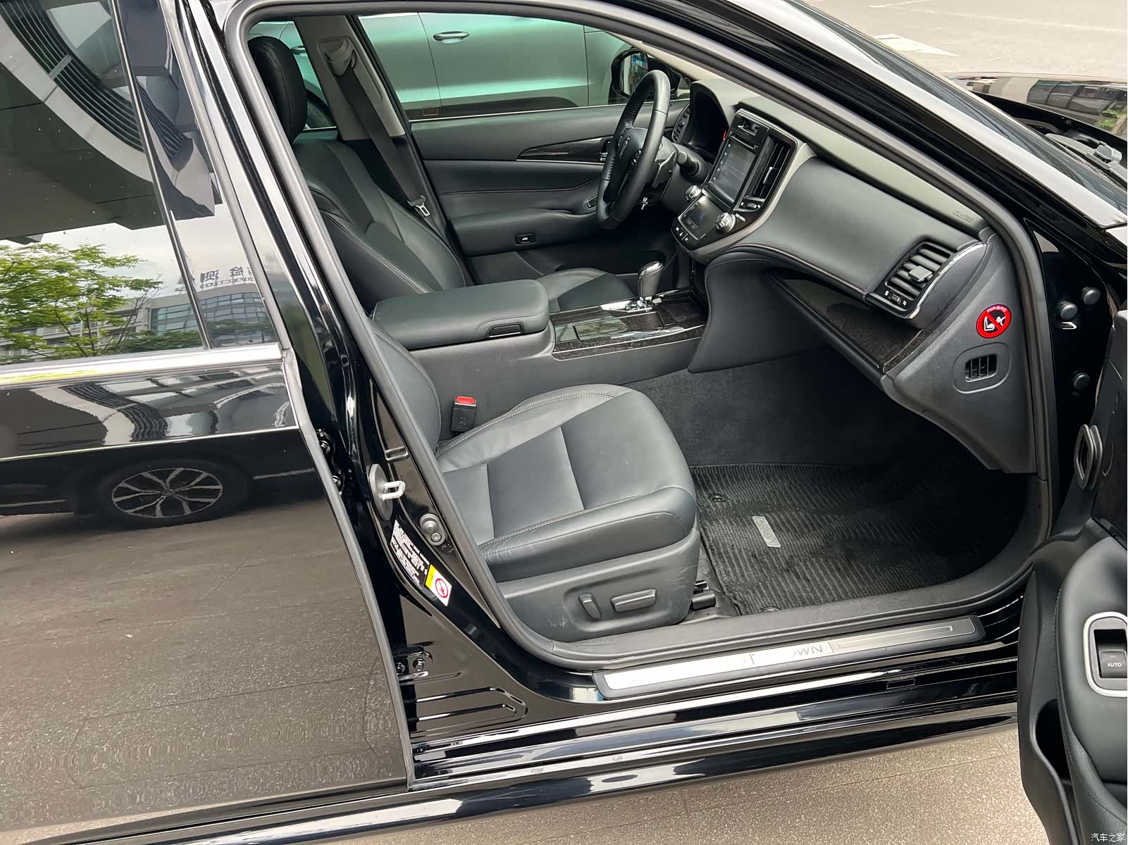 Toyota Crown, 2018 24