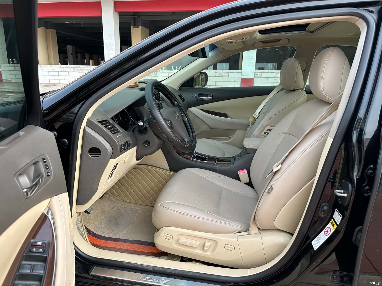 Lexus ES, 2012 8