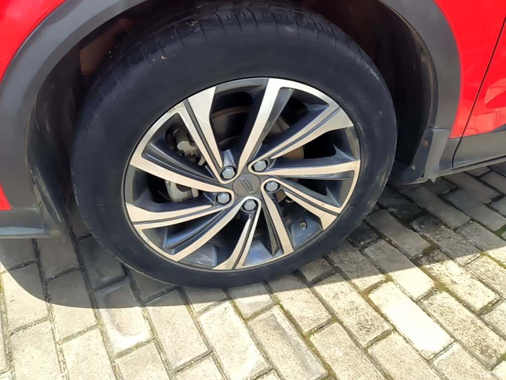 Geely Coolray, 2019 23