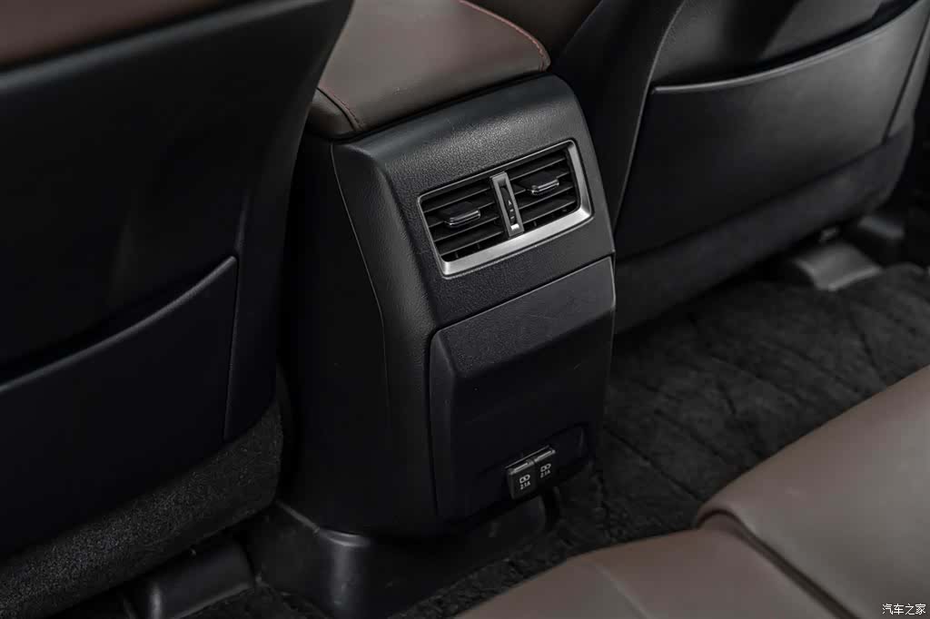 Lexus RX, 2021 28
