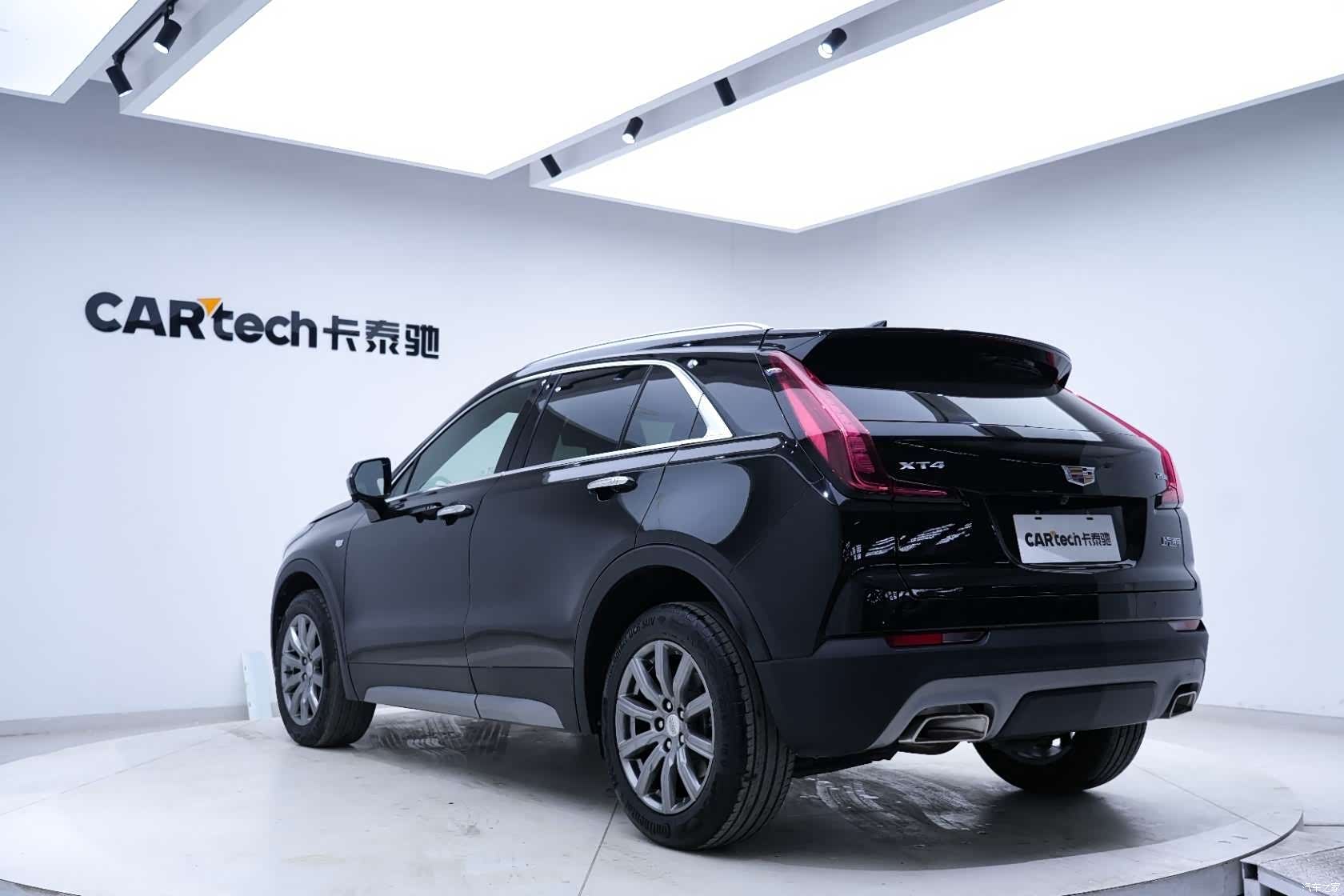 Cadillac XT4, 2023 11