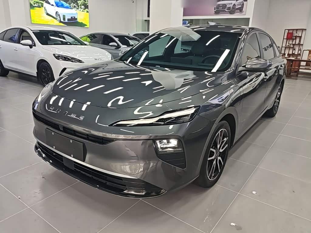 Roewe D6