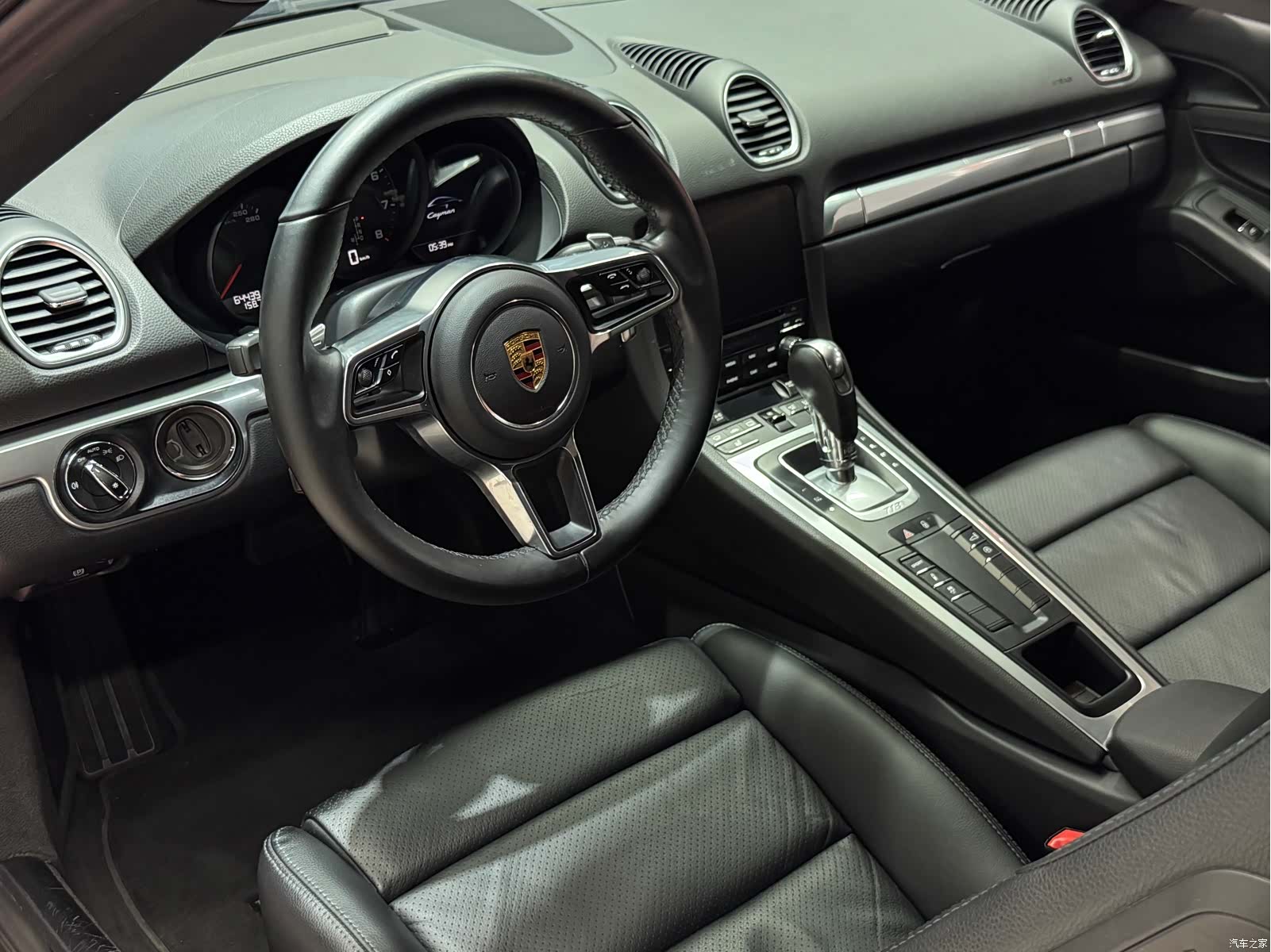 Porsche Cayman, 2017 28