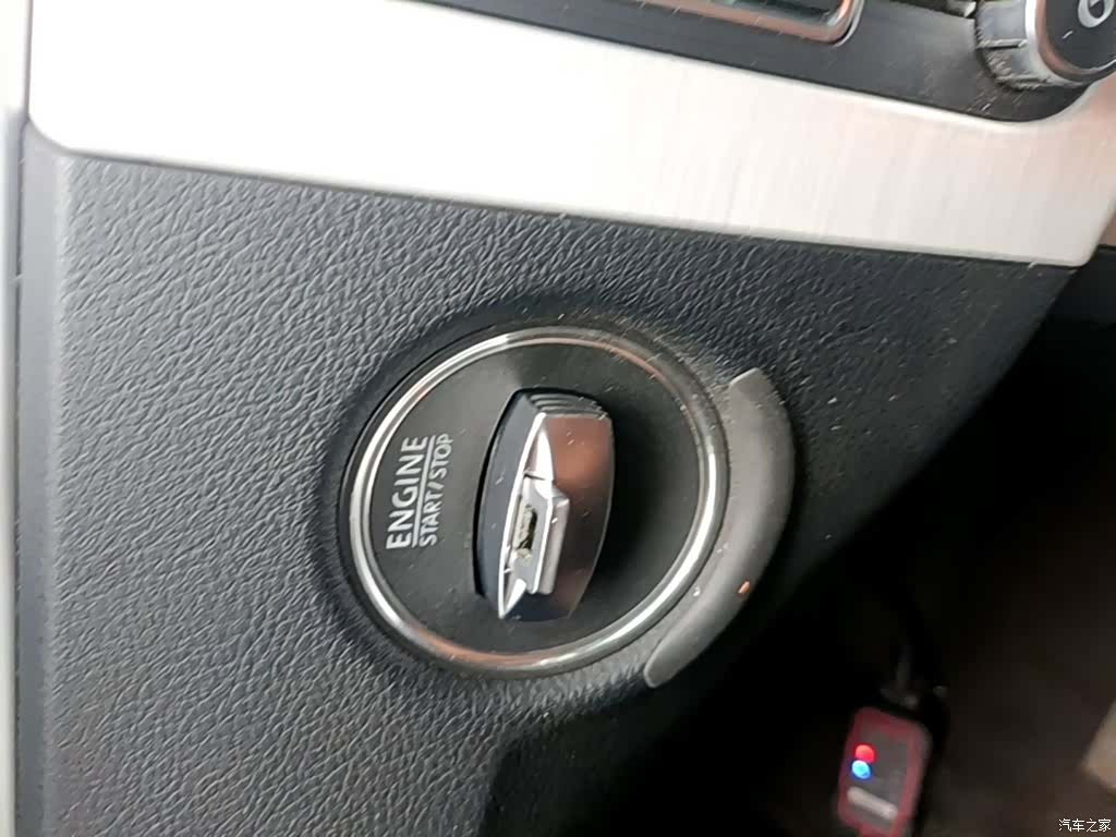 Volkswagen CC, 2016 9
