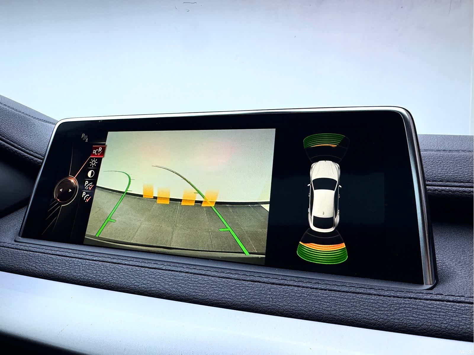 BMW X6, 2018 21