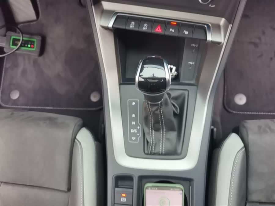 Audi Q3 2022, фото 14