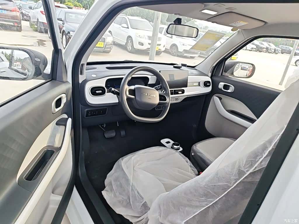 Geely Panda, 2026 16