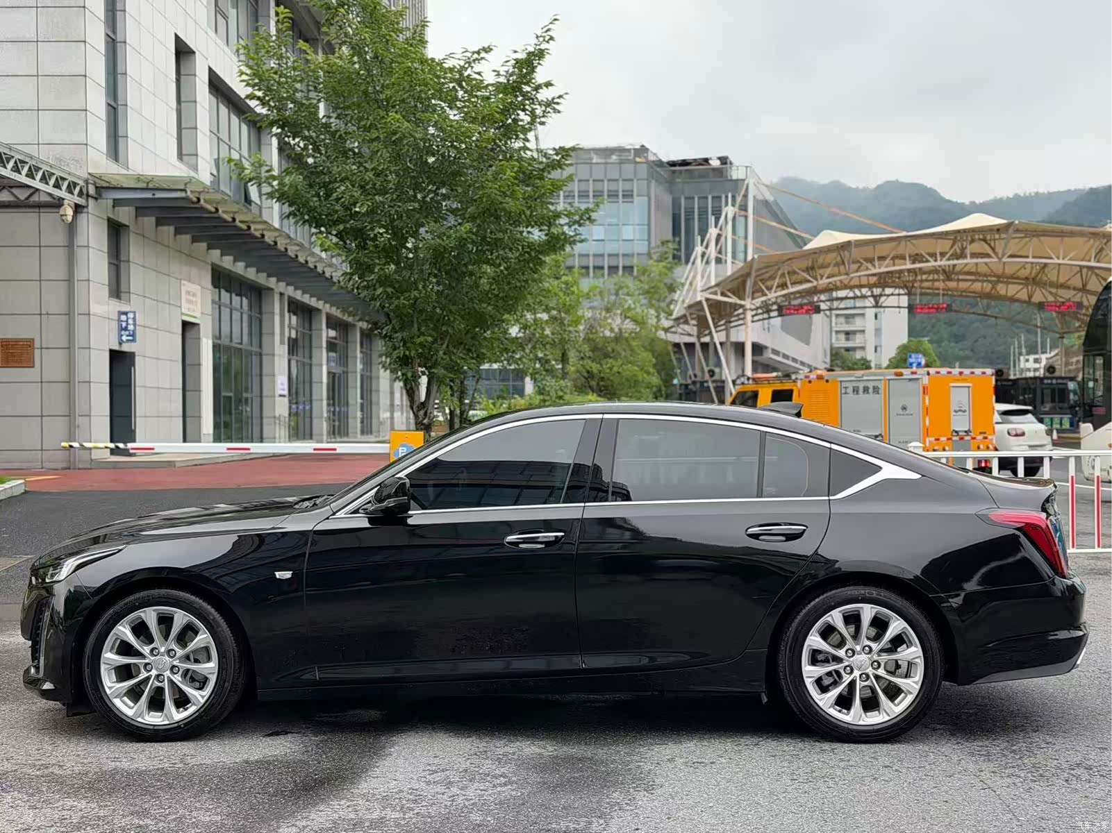 Cadillac CT5, 2022 15