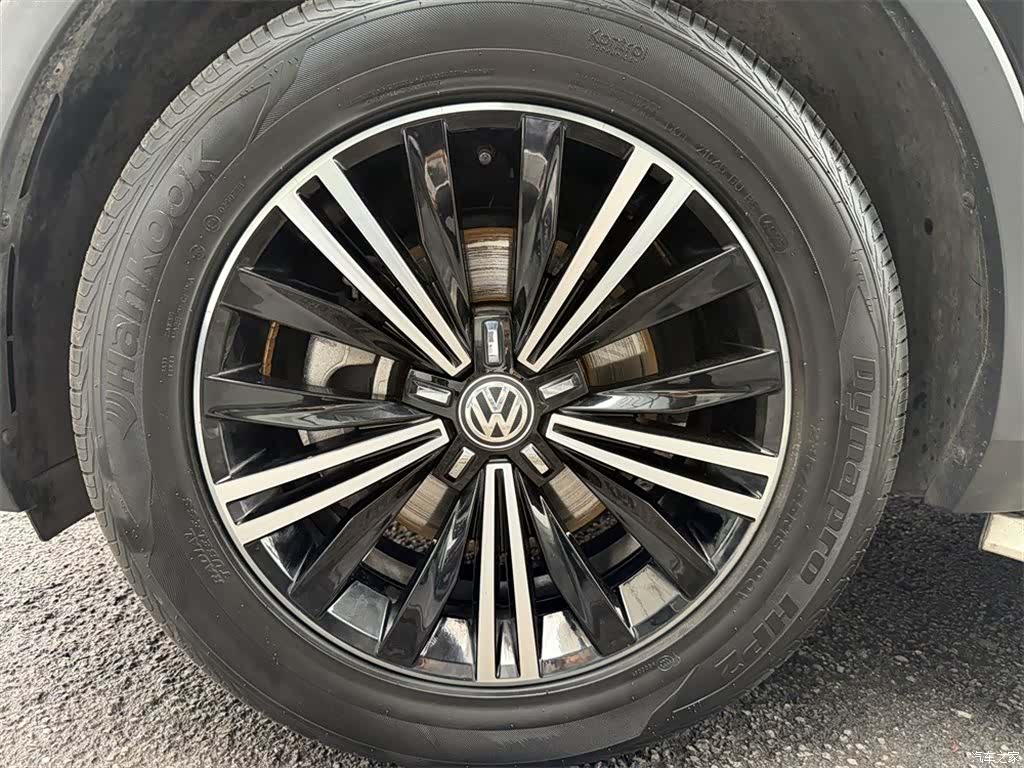 Volkswagen Tiguan L, 2019 13