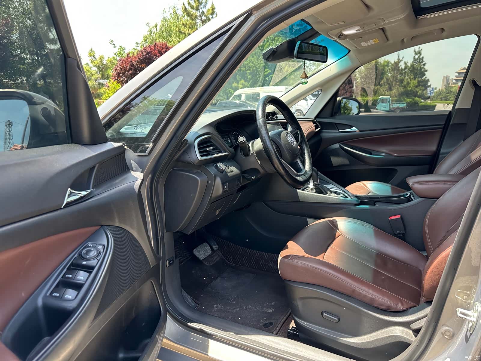 Buick GL6, 2019 9