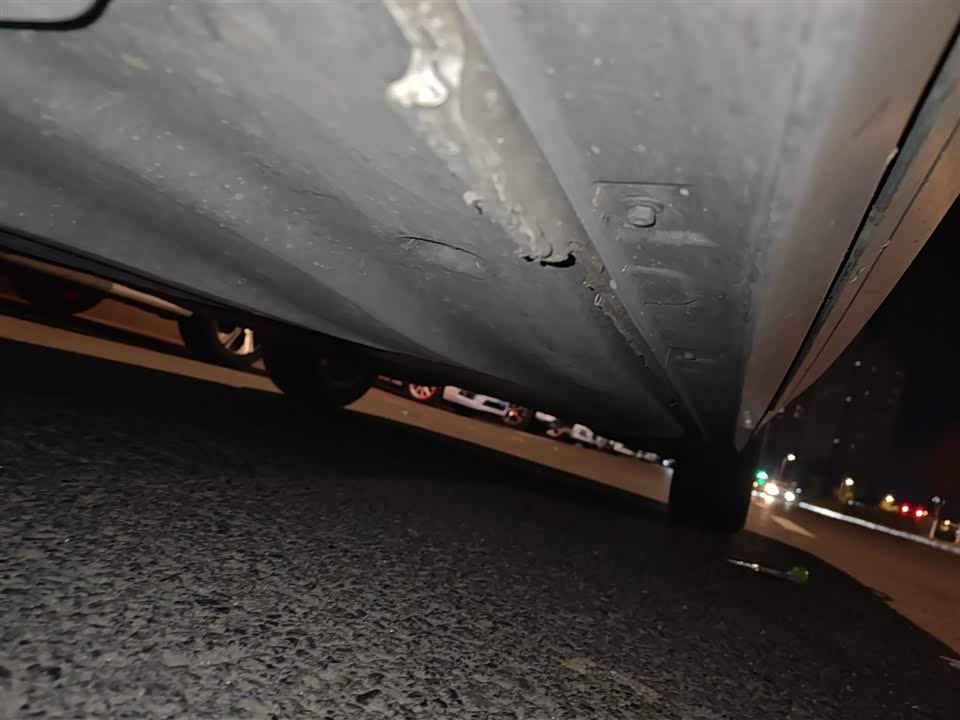 Volkswagen T-ROC exploring Songs