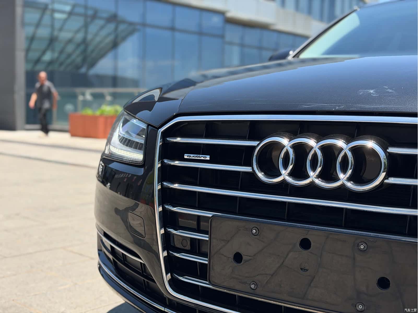 Audi A8L, 2015 4