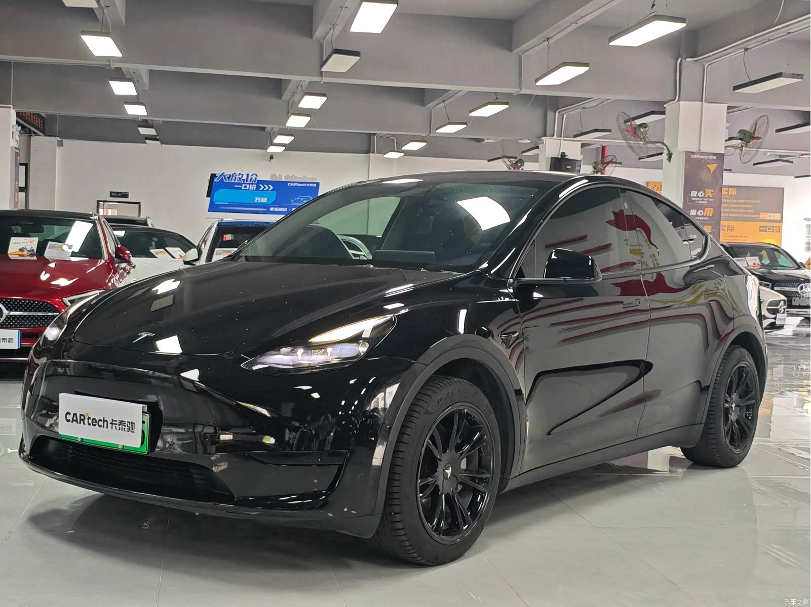 Tesla Model Y, 2022 1