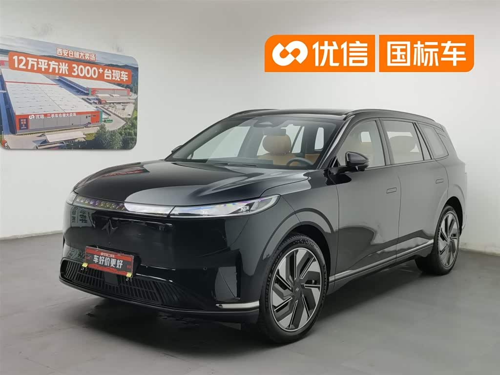Dongfeng eπ008