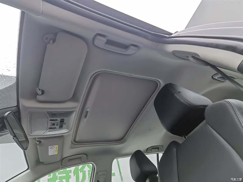 Toyota Wildlander, 2022 14