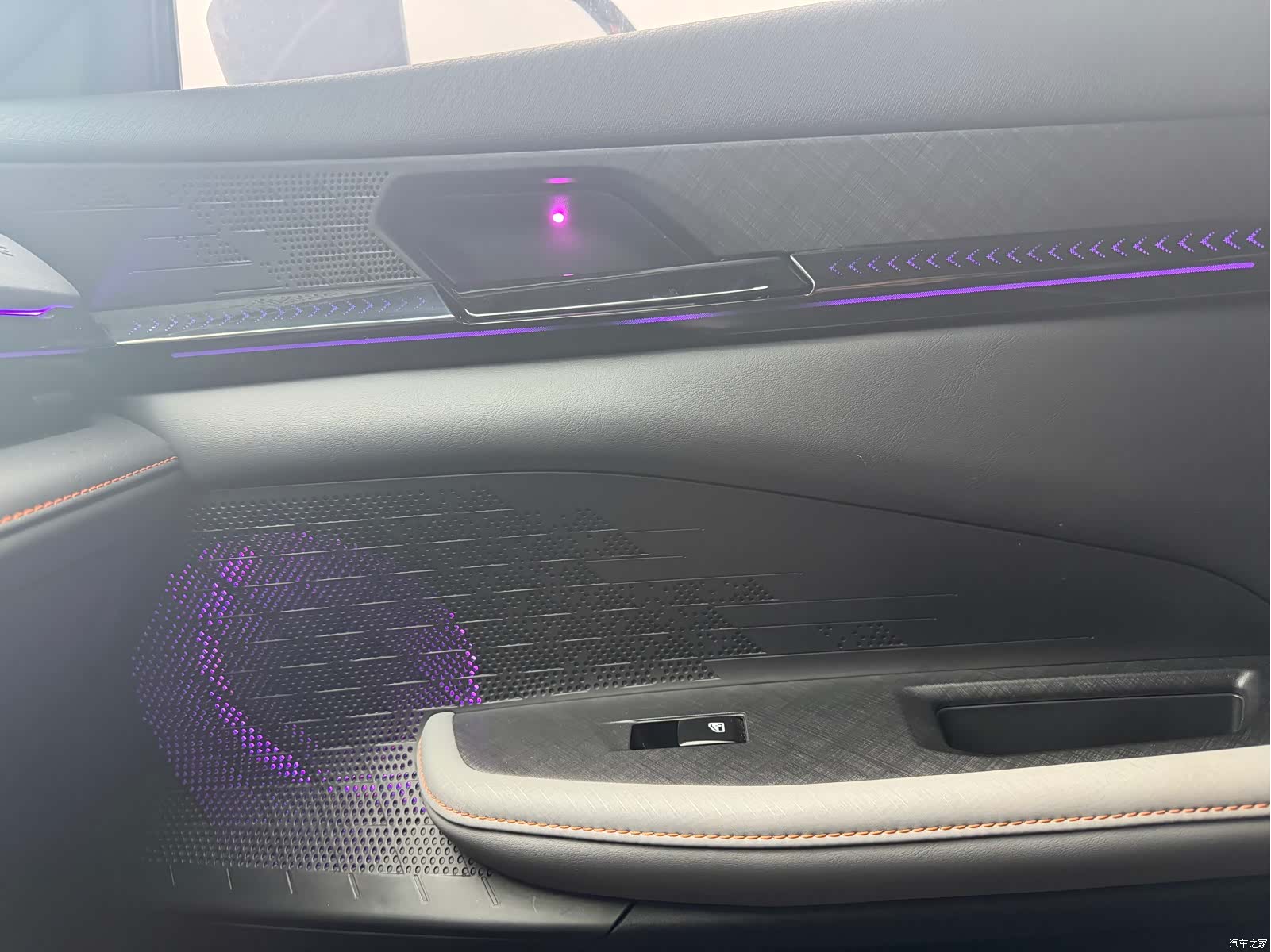 Changan UNI-V, 2022 17
