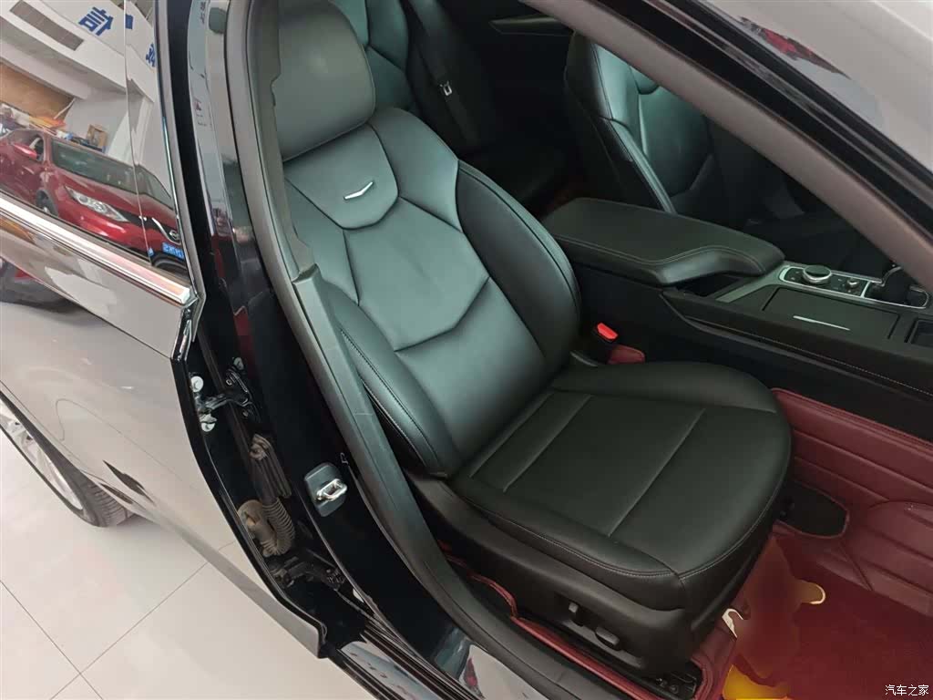 Cadillac CT5, 2021 25