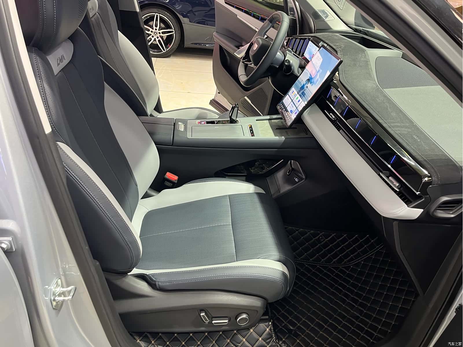 Geely Boyue, 2025 13