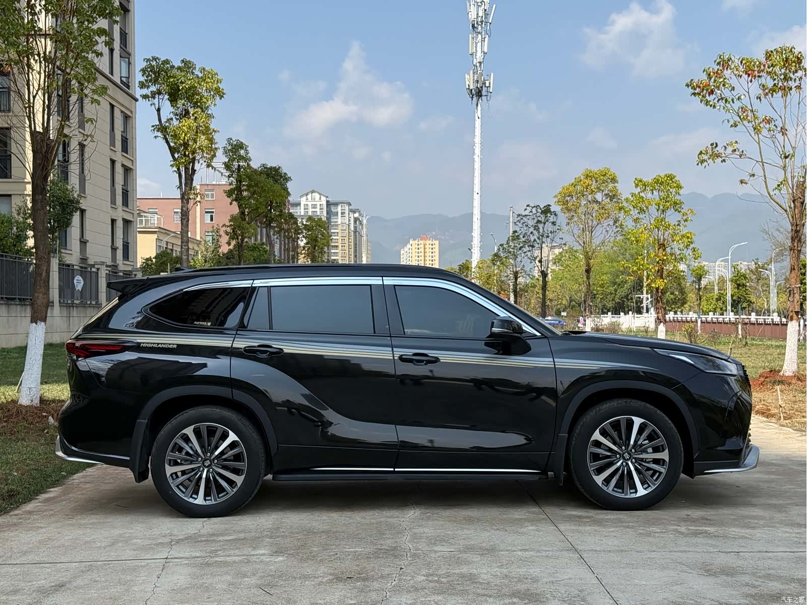 Toyota Crown, 2026 8