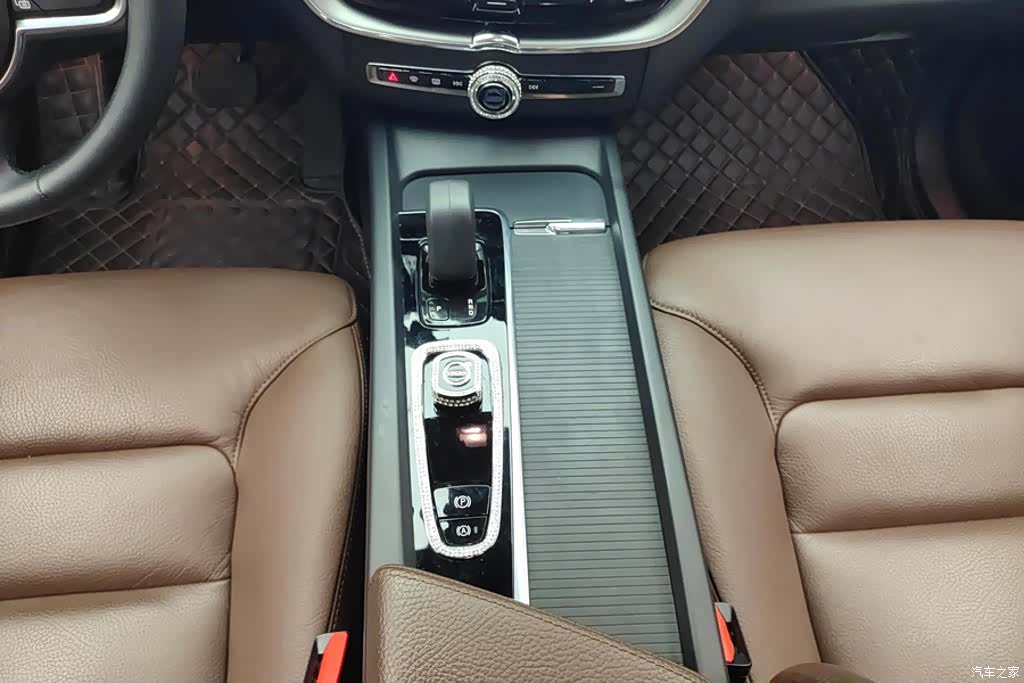 Volvo XC60, 2021 16