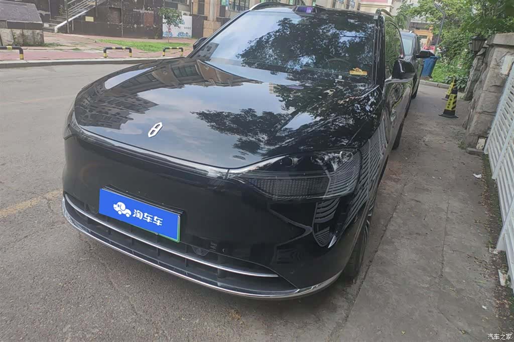 AITO M9, 2025 1