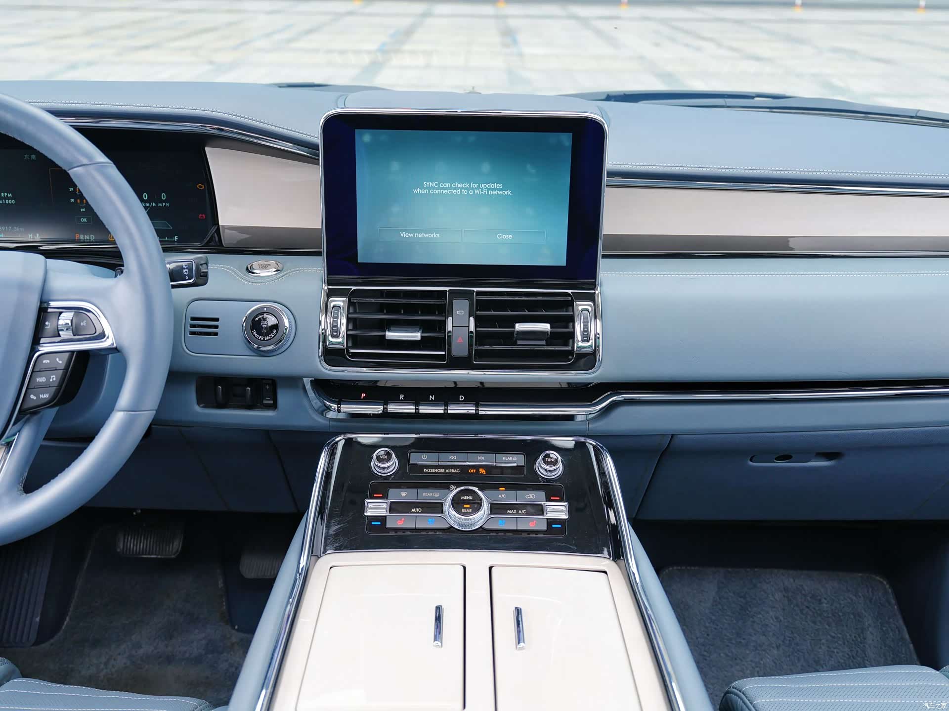 Lincoln Navigator, 2019 13