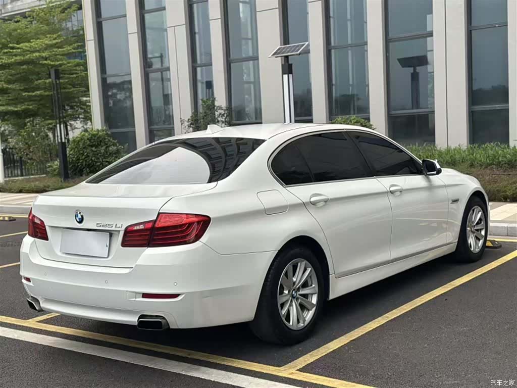 BMW 5 Series, 2016 23