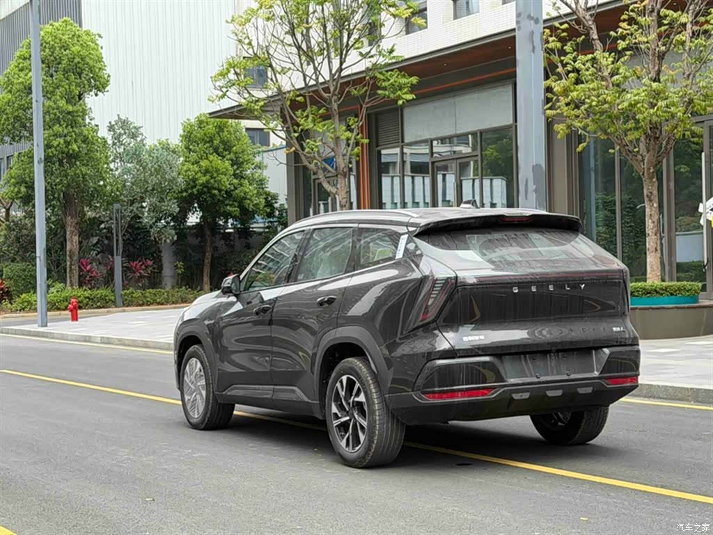 Geely Boyue, 2026 22