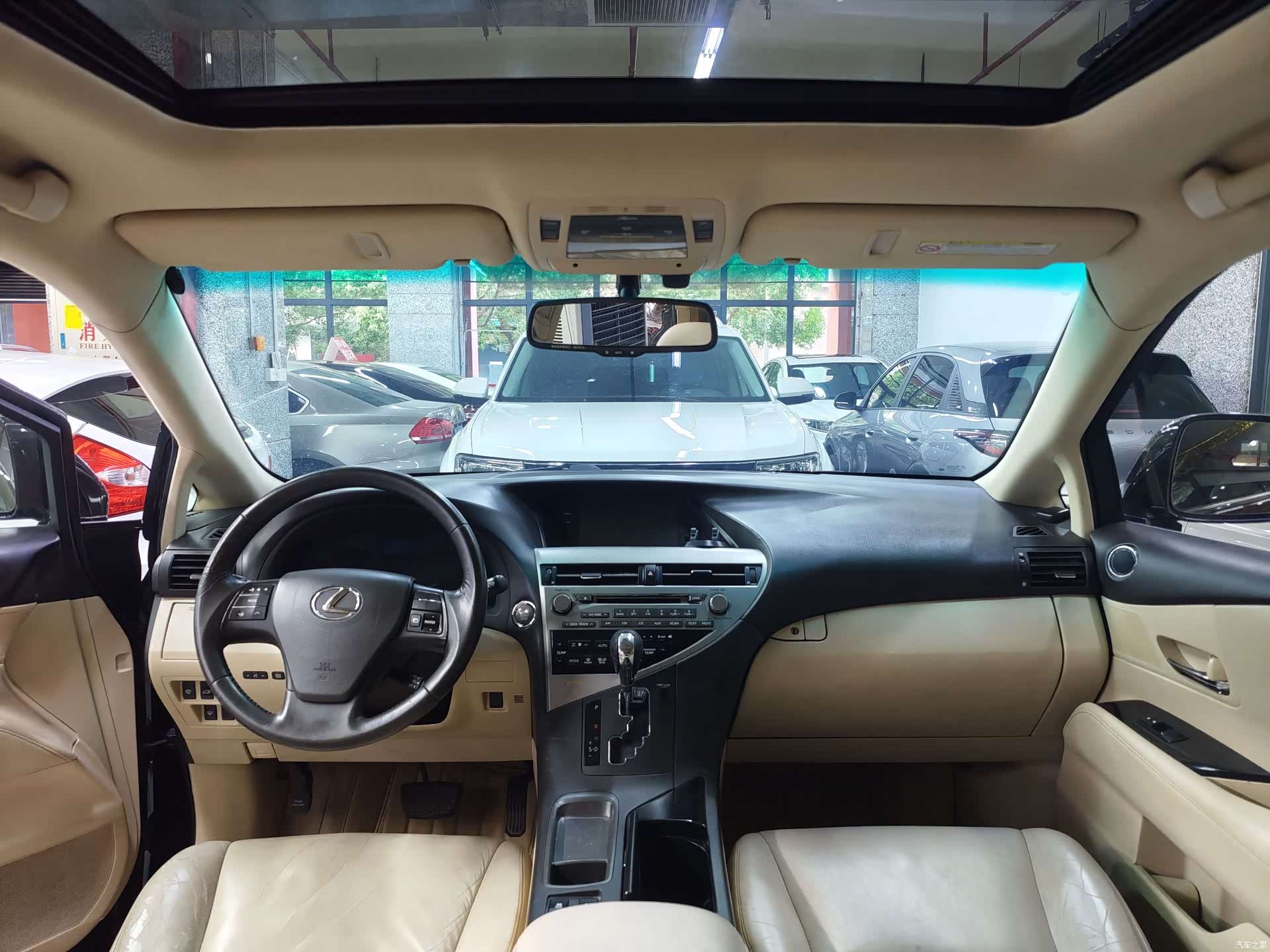Lexus RX, 2011 все фото