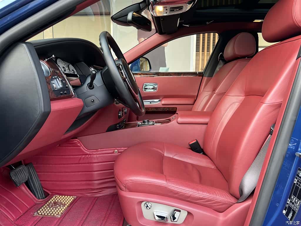 Rolls-Royce Ghost, 2012 9