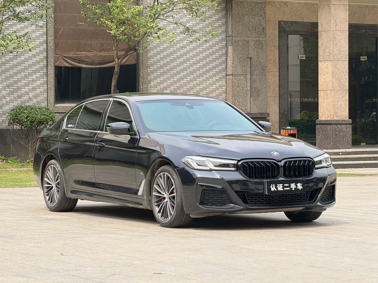 BMW 5 Series, 2021 3