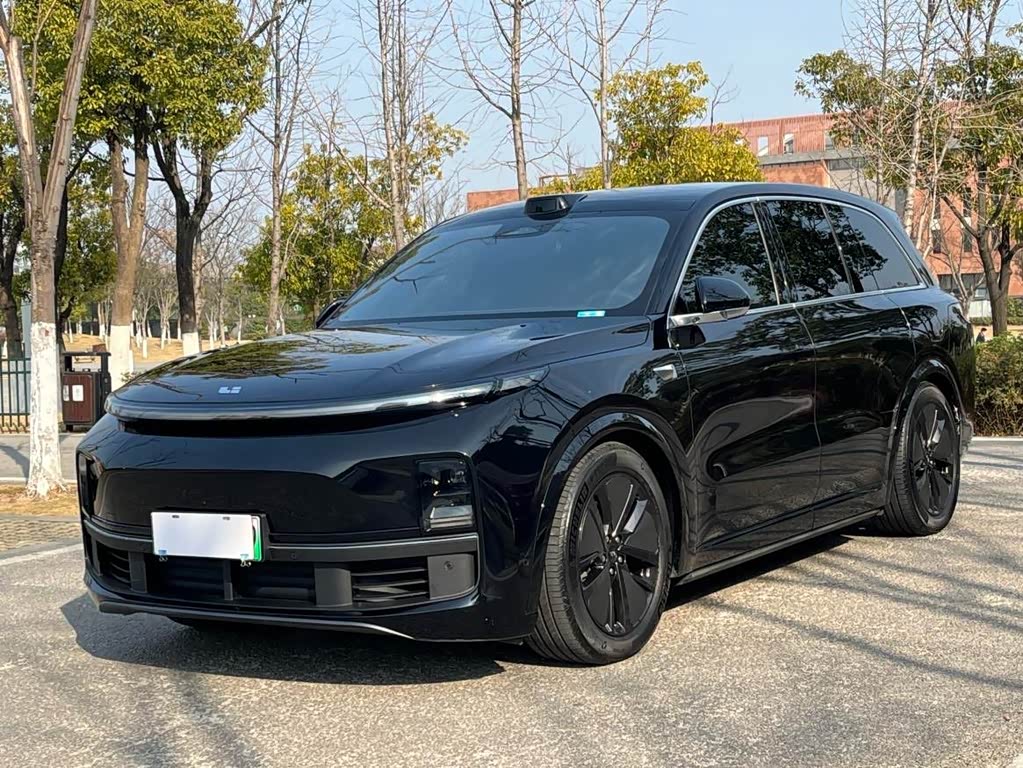 Li Auto L8