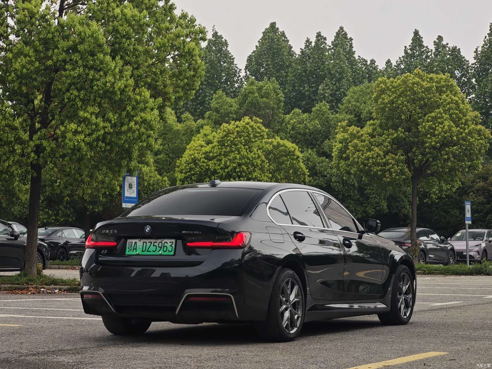BMW i3, 2023 10