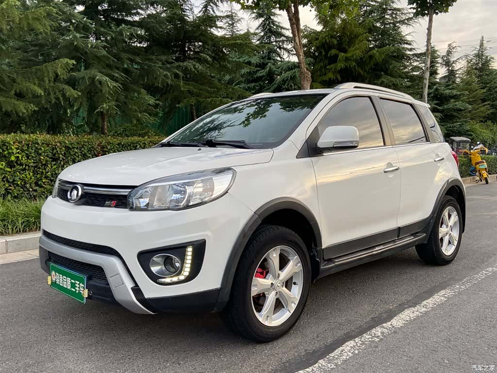 Great Wall M4, 2014 1