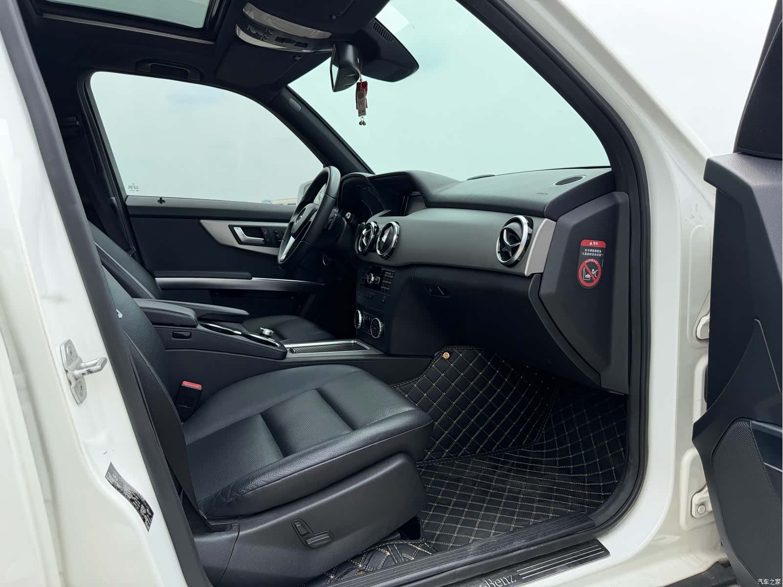 Mercedes-Benz GLK-Class, 2014 11