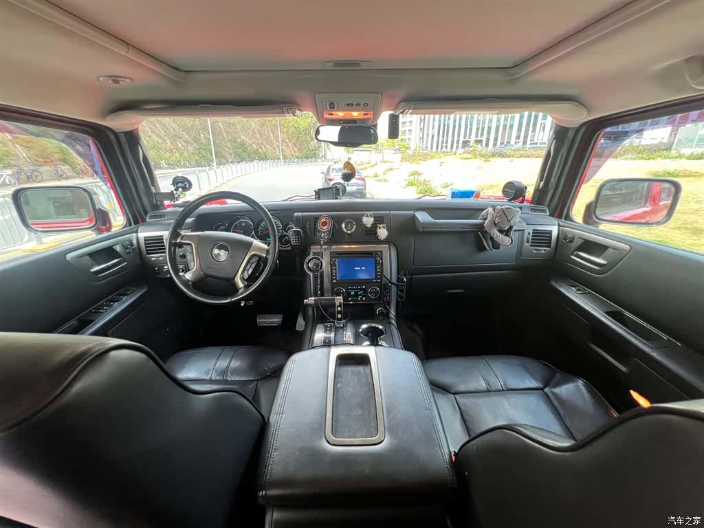 Hummer H2, 2013 4