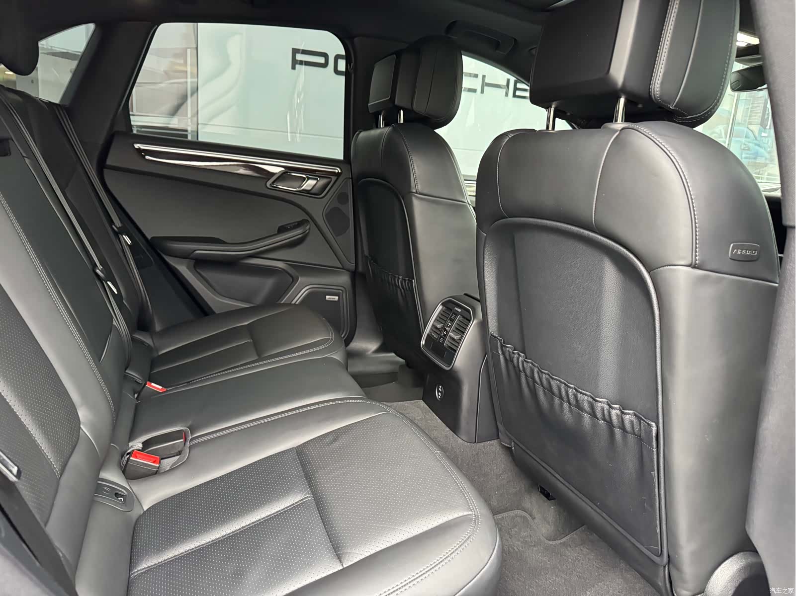 Porsche Macan, 2022 18