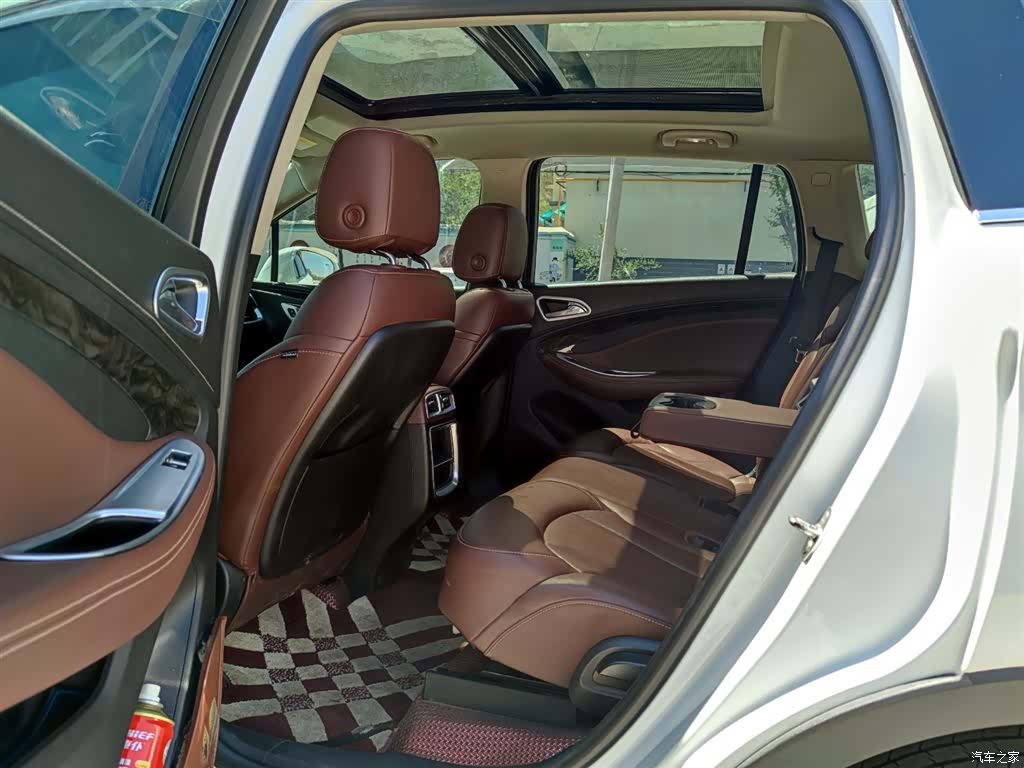 Buick Envision Plus, 2015 10