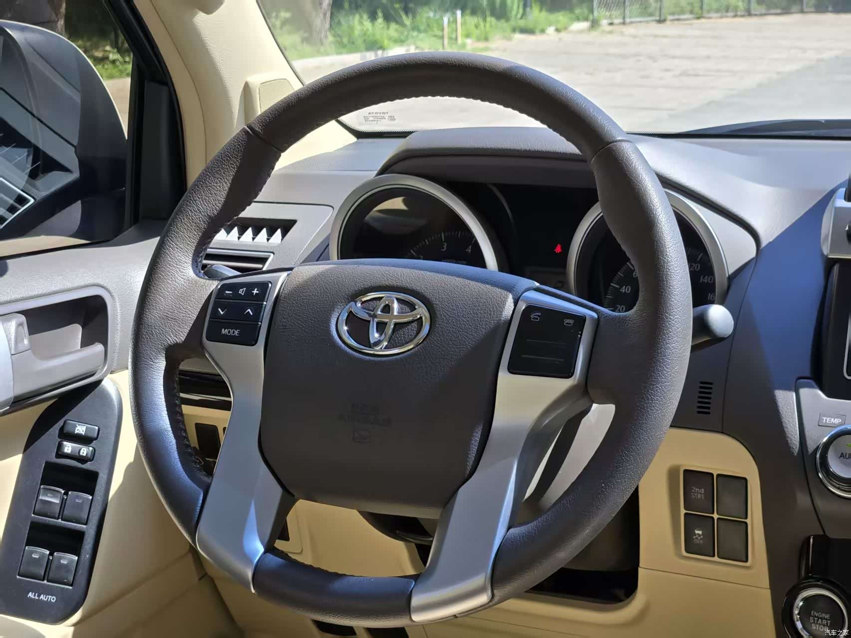 Toyota Prado, 2018 10