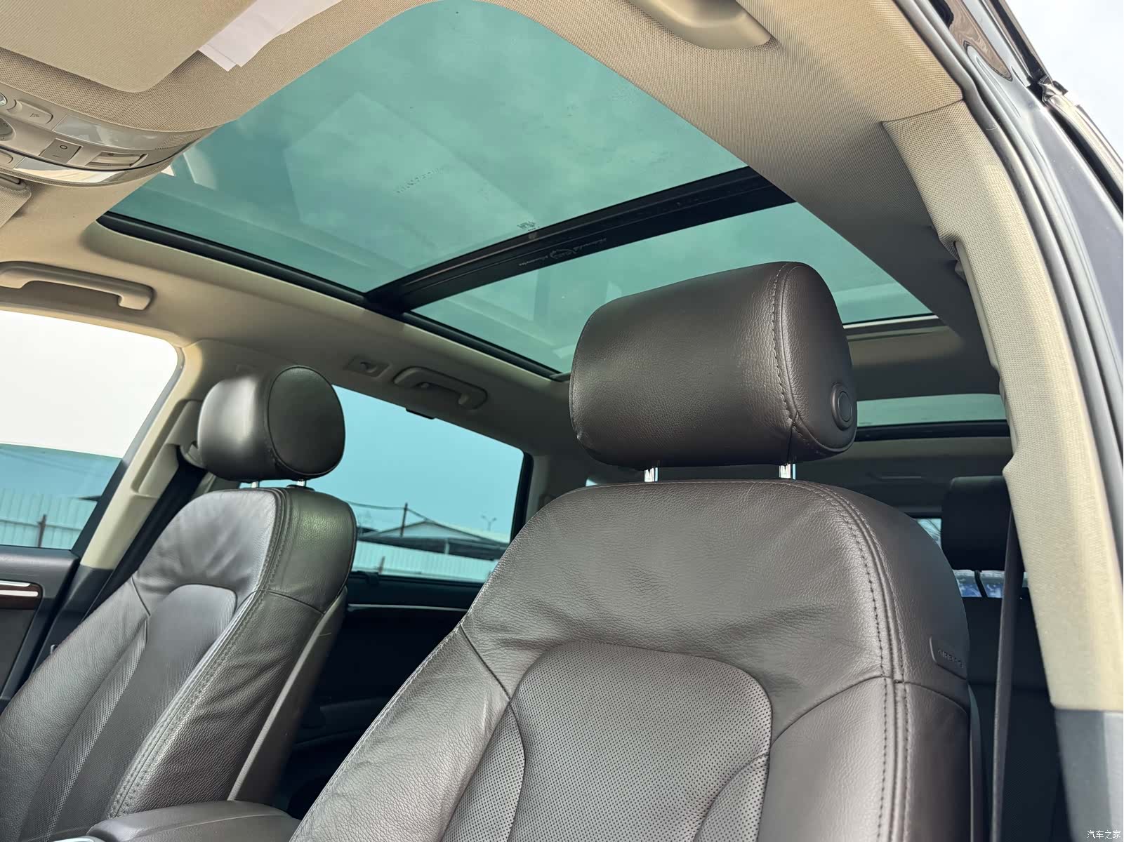 Audi Q7, 2012 16