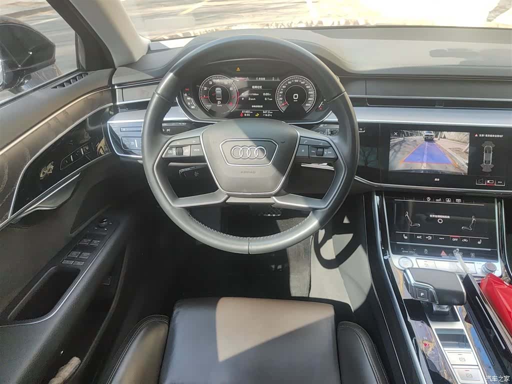 Audi A8L, 2020 3