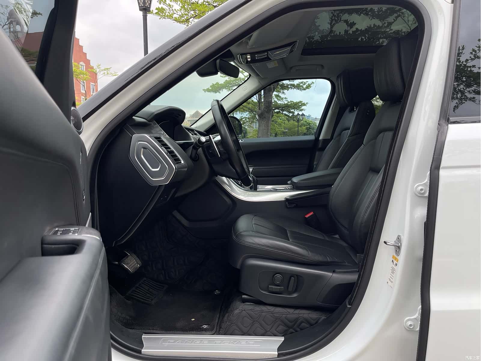 Land Rover Range Rover, 2018 12