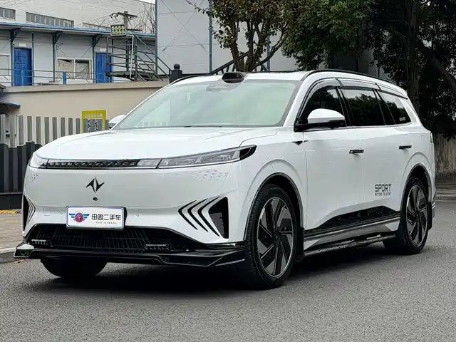 Dongfeng eπ008 2025 — купить из Китая под заказ