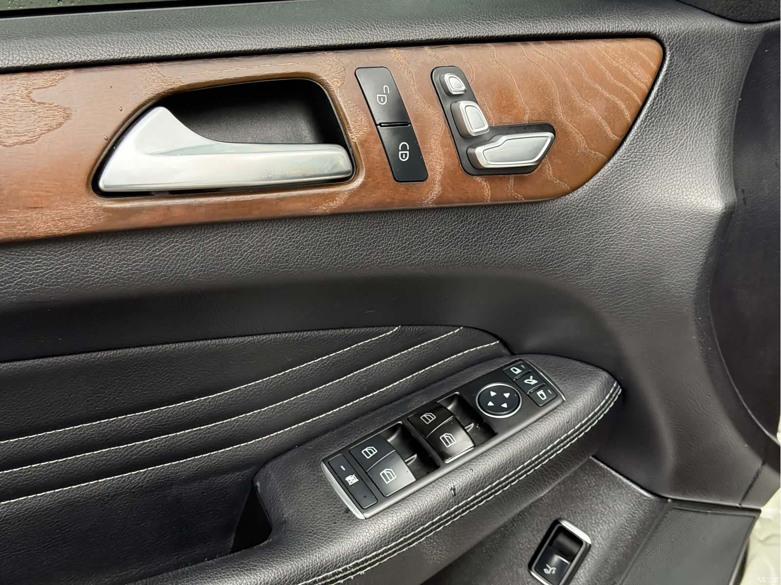 Mercedes-Benz GLE, 2016 14