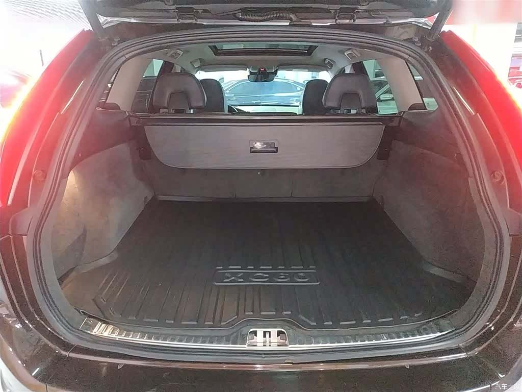 Volvo XC60, 2017 15