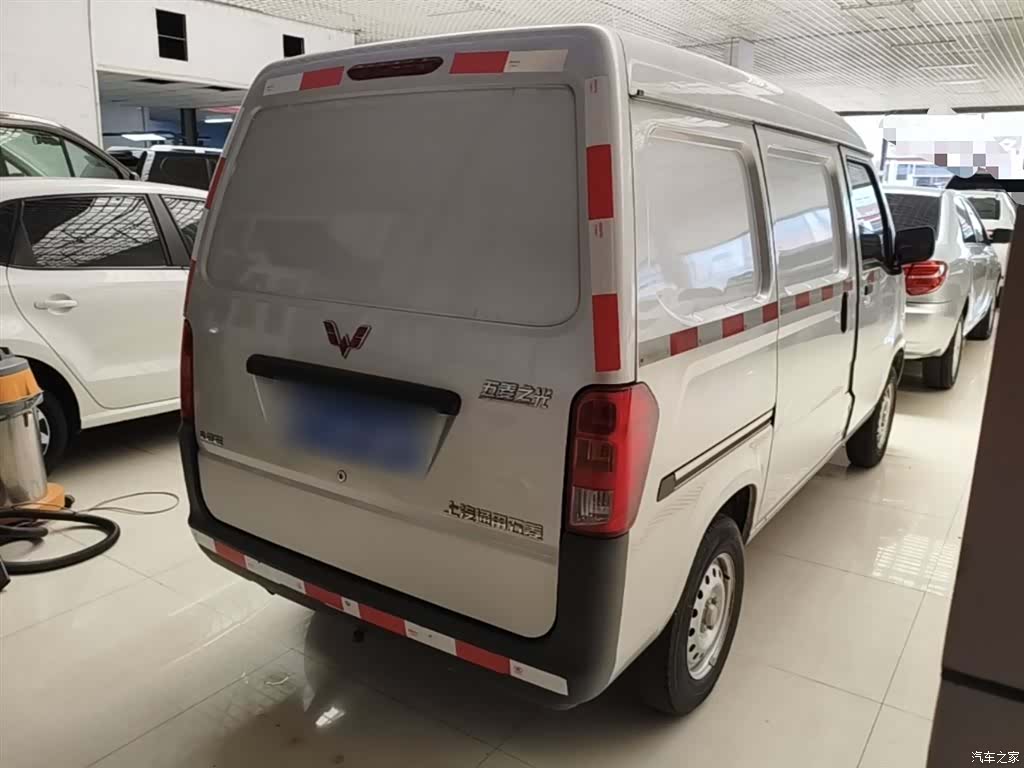 Wuling VI, 2023 7