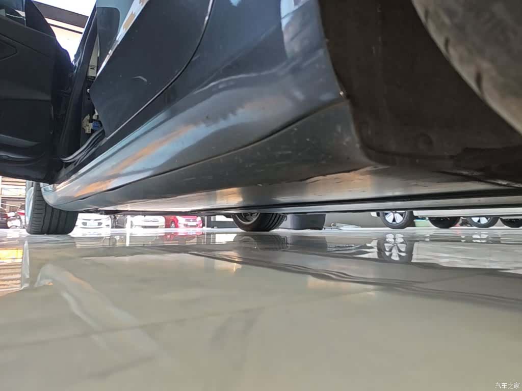 Tesla Model 3, 2019 22